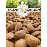1 kg Yerli Kabuklu Organik Badem 2024 Hasat Duble Boy Diş Bademi